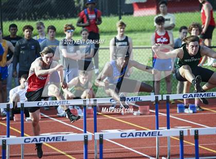 Thumbnail 2 in (IHSAA Track & Field Sectionals) photogallery.