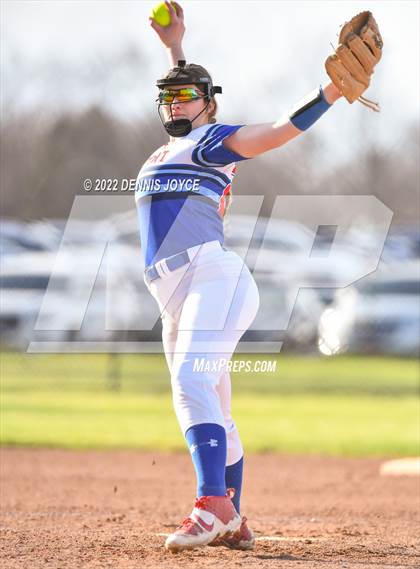 Thumbnail 2 in Penfield vs. Fairport photogallery.