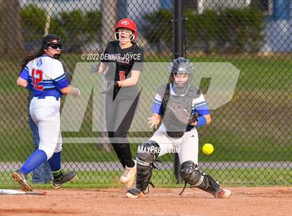 Thumbnail 3 in Penfield vs. Fairport photogallery.