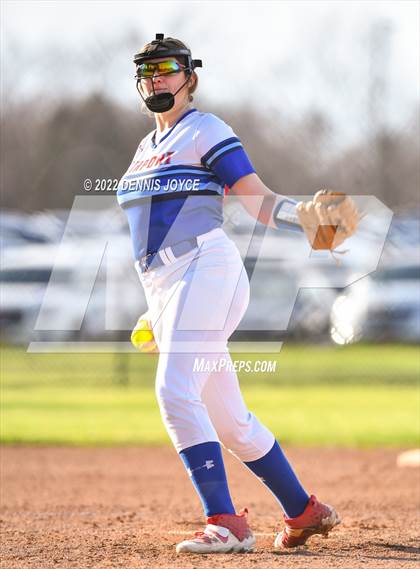 Thumbnail 3 in Penfield vs. Fairport photogallery.