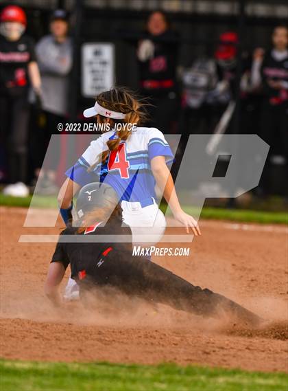 Thumbnail 3 in Penfield vs. Fairport photogallery.