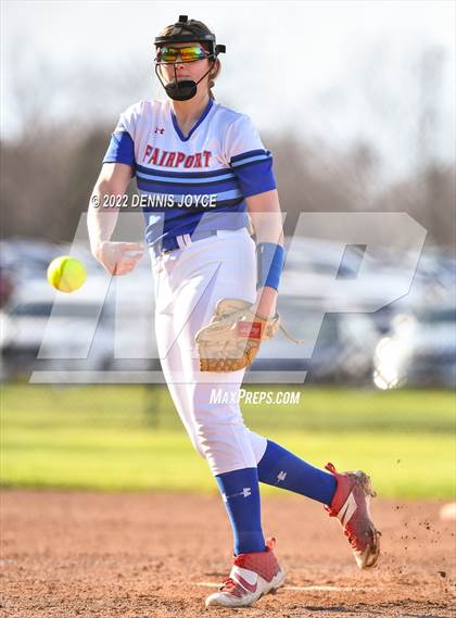Thumbnail 1 in Penfield vs. Fairport photogallery.