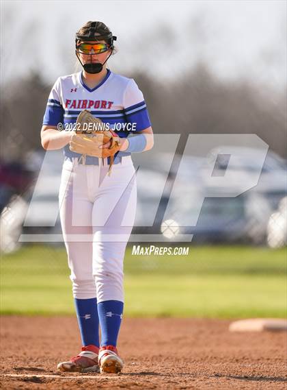 Thumbnail 3 in Penfield vs. Fairport photogallery.