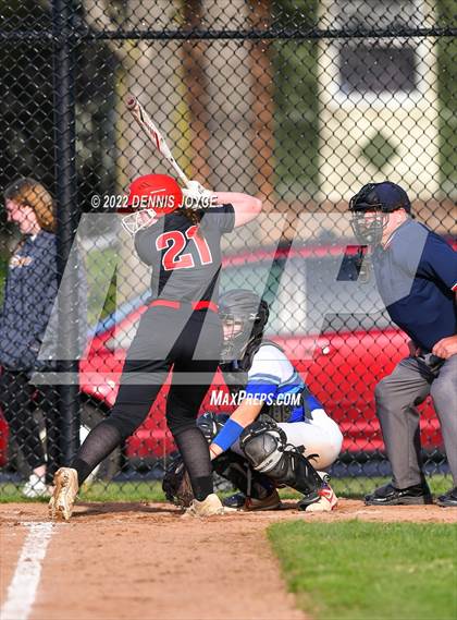Thumbnail 3 in Penfield vs. Fairport photogallery.