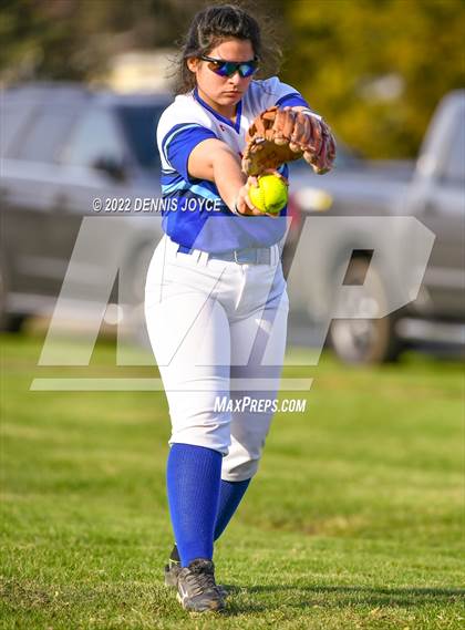Thumbnail 3 in Penfield vs. Fairport photogallery.