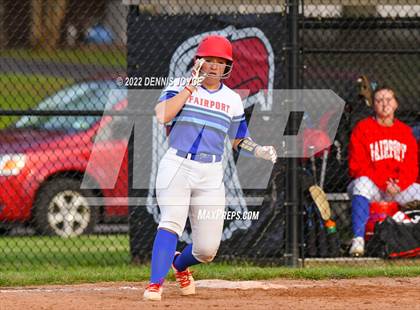 Thumbnail 3 in Penfield vs. Fairport photogallery.