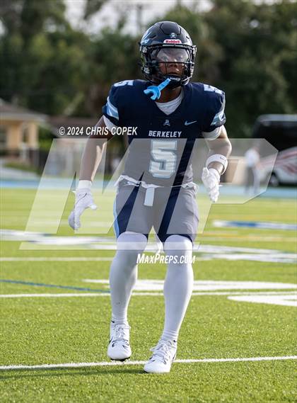 Thumbnail 2 in Carrollwood Day @ Berkeley Prep photogallery.