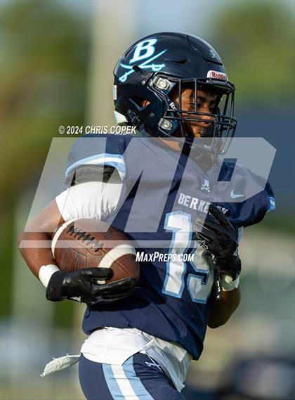 Thumbnail 3 in Carrollwood Day @ Berkeley Prep photogallery.