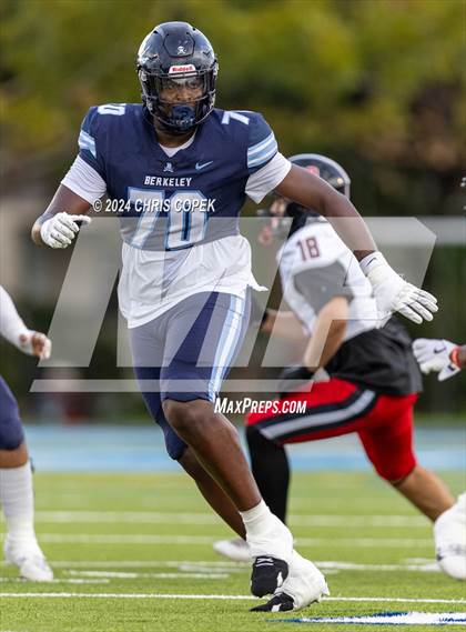 Thumbnail 3 in Carrollwood Day @ Berkeley Prep photogallery.