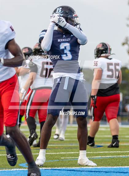 Thumbnail 3 in Carrollwood Day @ Berkeley Prep photogallery.
