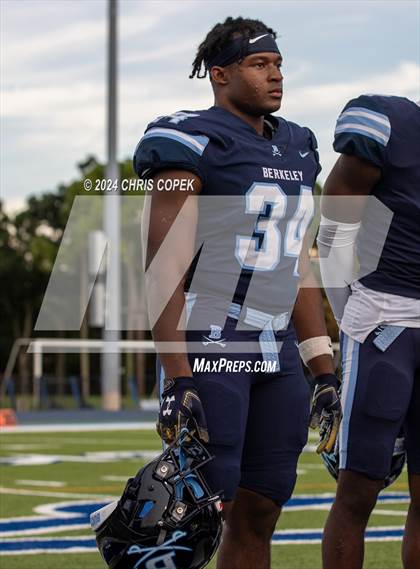 Thumbnail 3 in Carrollwood Day @ Berkeley Prep photogallery.