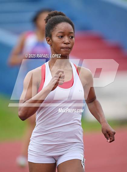 Thumbnail 3 in Dave Bethany Relays (400M) photogallery.