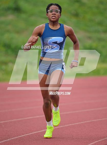 Thumbnail 3 in Dave Bethany Relays (400M) photogallery.