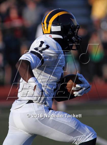 Thumbnail 1 in Northwest @ Bishop Carroll photogallery.