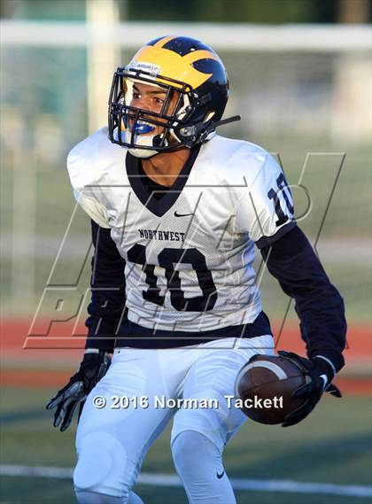 Thumbnail 2 in Northwest @ Bishop Carroll photogallery.