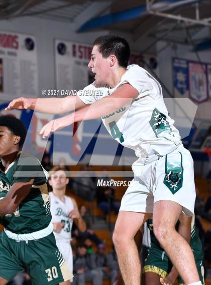Thumbnail 2 in Monterey Trail vs. Ponderosa (Stan Harms Classic) photogallery.