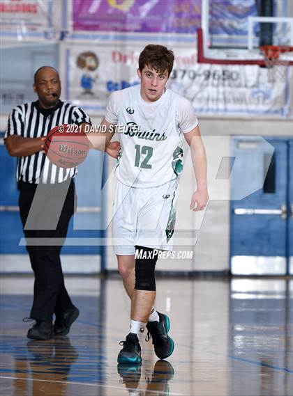 Thumbnail 2 in Monterey Trail vs. Ponderosa (Stan Harms Classic) photogallery.