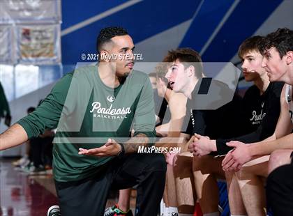 Thumbnail 2 in Monterey Trail vs. Ponderosa (Stan Harms Classic) photogallery.