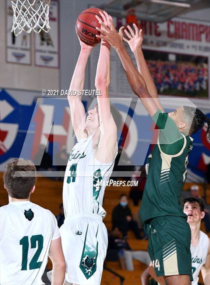 Thumbnail 3 in Monterey Trail vs. Ponderosa (Stan Harms Classic) photogallery.
