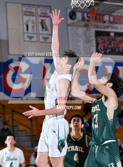 Thumbnail 2 in Monterey Trail vs. Ponderosa (Stan Harms Classic) photogallery.