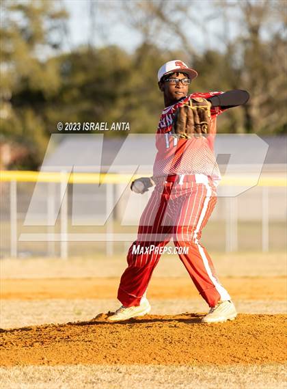 Thumbnail 2 in Seventy-First @ Red Springs photogallery.