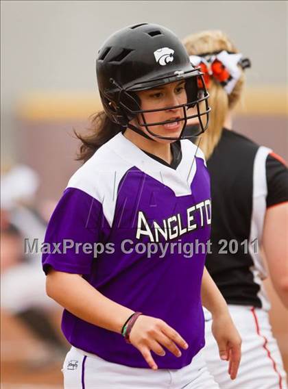 Thumbnail 3 in Angleton vs Van Vleck (First Capitol Classic) photogallery.