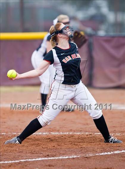 Thumbnail 2 in Angleton vs Van Vleck (First Capitol Classic) photogallery.