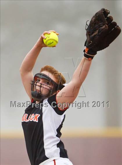 Thumbnail 2 in Angleton vs Van Vleck (First Capitol Classic) photogallery.