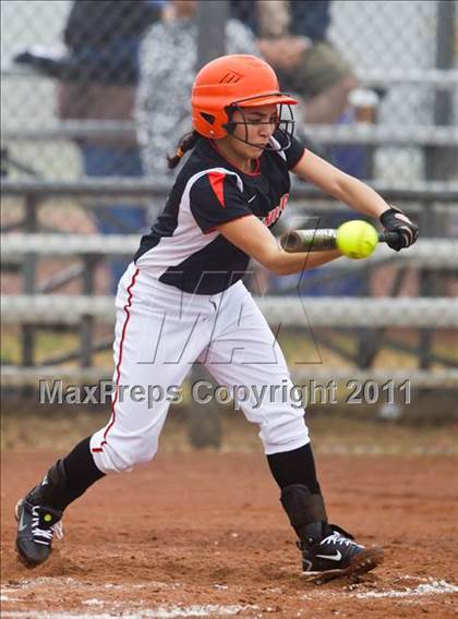 Thumbnail 3 in Angleton vs Van Vleck (First Capitol Classic) photogallery.