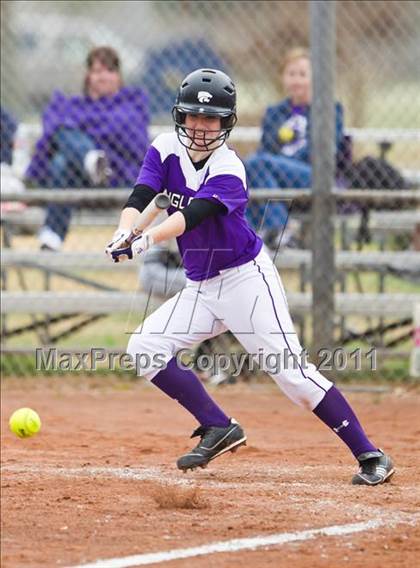 Thumbnail 3 in Angleton vs Van Vleck (First Capitol Classic) photogallery.