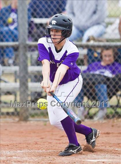 Thumbnail 3 in Angleton vs Van Vleck (First Capitol Classic) photogallery.