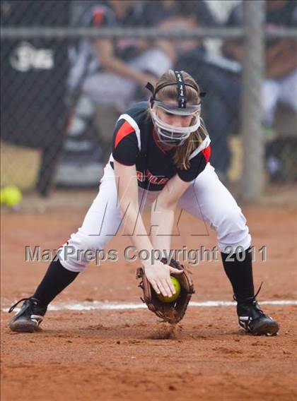 Thumbnail 3 in Angleton vs Van Vleck (First Capitol Classic) photogallery.