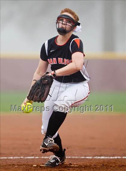 Thumbnail 2 in Angleton vs Van Vleck (First Capitol Classic) photogallery.