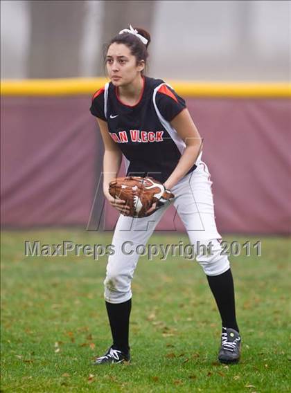 Thumbnail 1 in Angleton vs Van Vleck (First Capitol Classic) photogallery.