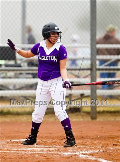 Thumbnail 3 in Angleton vs Van Vleck (First Capitol Classic) photogallery.