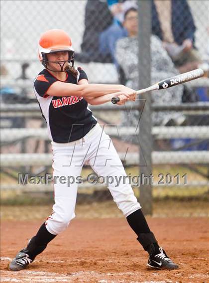 Thumbnail 3 in Angleton vs Van Vleck (First Capitol Classic) photogallery.