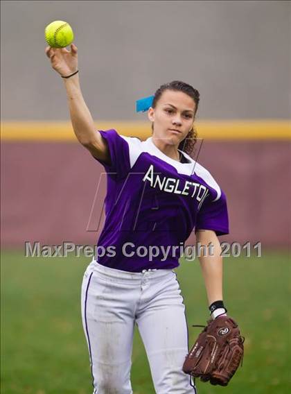 Thumbnail 1 in Angleton vs Van Vleck (First Capitol Classic) photogallery.