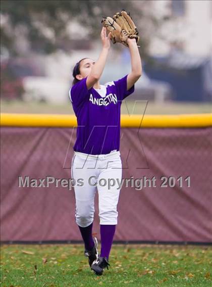 Thumbnail 3 in Angleton vs Van Vleck (First Capitol Classic) photogallery.