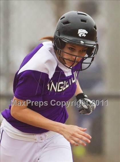 Thumbnail 1 in Angleton vs Van Vleck (First Capitol Classic) photogallery.