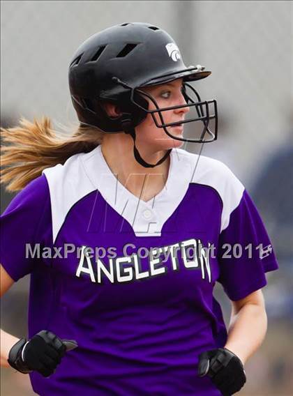 Thumbnail 2 in Angleton vs Van Vleck (First Capitol Classic) photogallery.