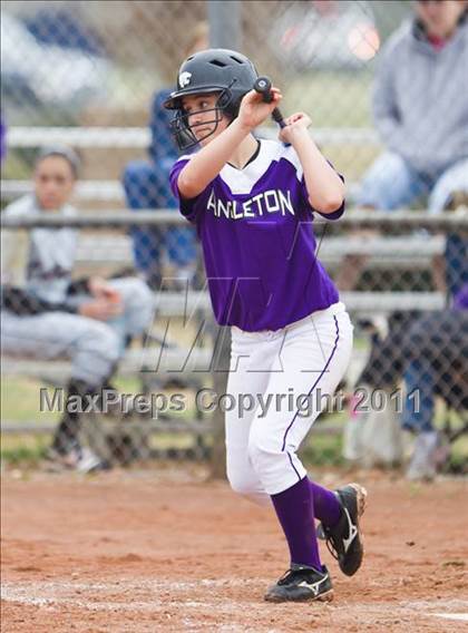 Thumbnail 3 in Angleton vs Van Vleck (First Capitol Classic) photogallery.