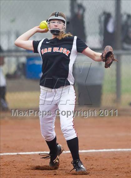 Thumbnail 3 in Angleton vs Van Vleck (First Capitol Classic) photogallery.