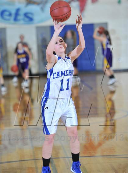Thumbnail 3 in Clayton vs. Cameron photogallery.