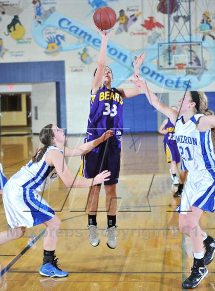 Thumbnail 3 in Clayton vs. Cameron photogallery.
