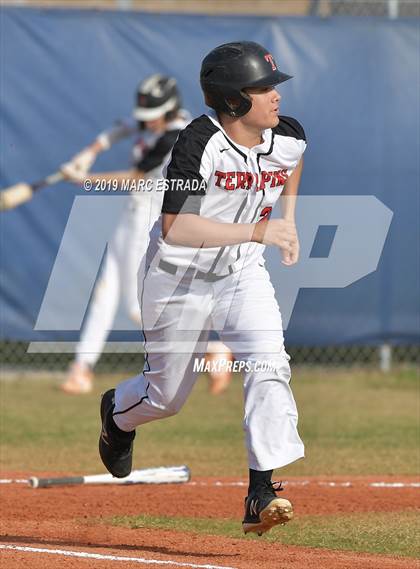 Thumbnail 1 in Tampa Prep vs Tarpon photogallery.