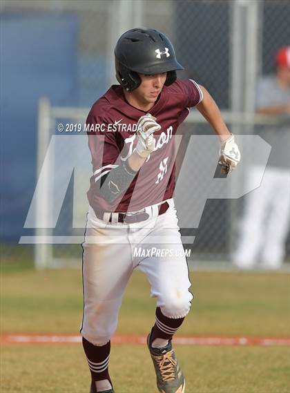 Thumbnail 3 in Tampa Prep vs Tarpon photogallery.