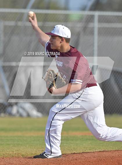 Thumbnail 2 in Tampa Prep vs Tarpon photogallery.