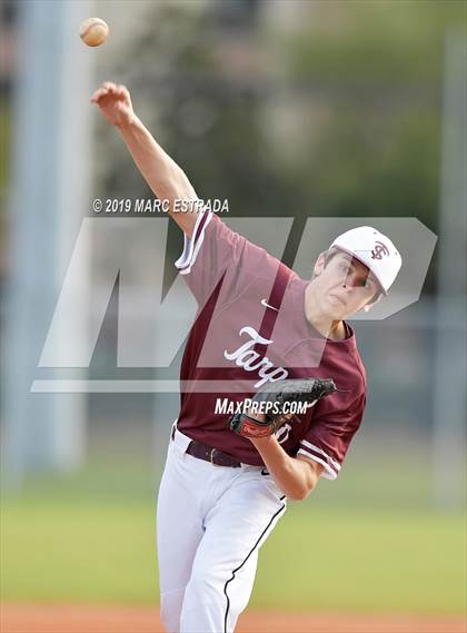 Thumbnail 2 in Tampa Prep vs Tarpon photogallery.