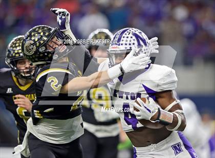 Thumbnail 1 in Canadian vs. Newton (UIL 3A Division 2 Championship) photogallery.