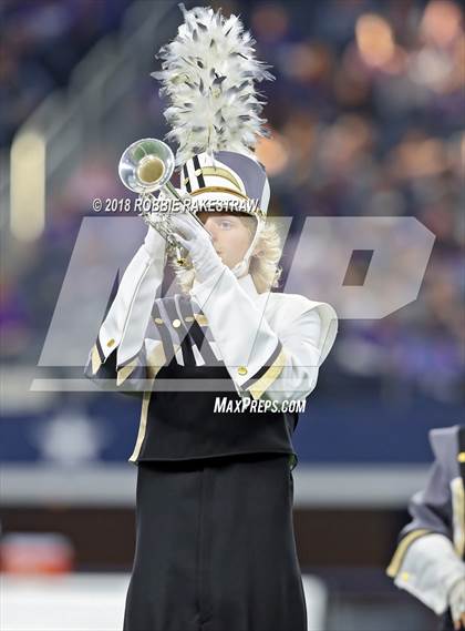 Thumbnail 1 in Canadian vs. Newton (UIL 3A Division 2 Championship) photogallery.
